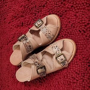 Freebird Caprice sandels